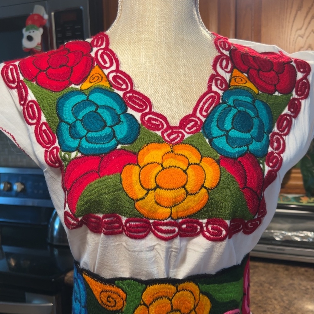 Flower embroidered Blouse